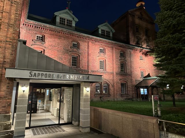 北海道・札幌。広い敷地にビールに関する施設がたくさんあります『サッポロビール園』を散策。