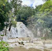 Kuang Si Waterfall 😍