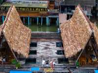 บ้านมะหญิง นั่งเรือชมวิว กินซีฟู้ดบนกระชัง