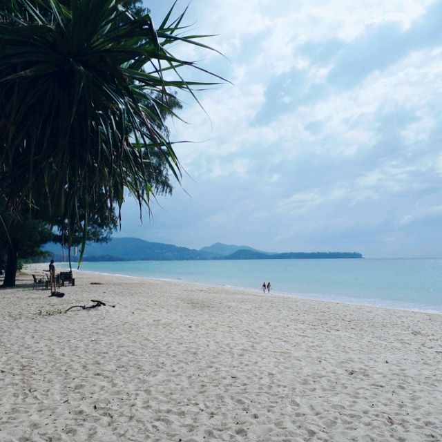 หาดลายัน ชายหาดแห่งความสงบ ที่แท้ทรู