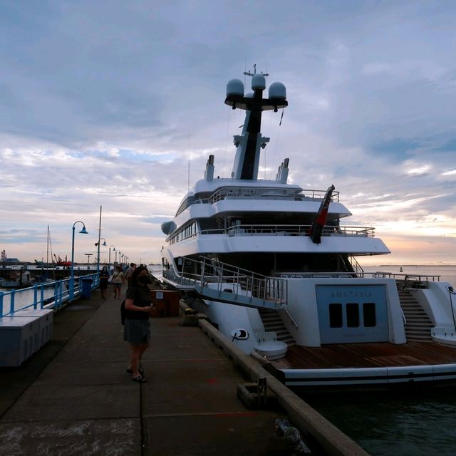 Leisure at Raffles Marina Lighthouse 