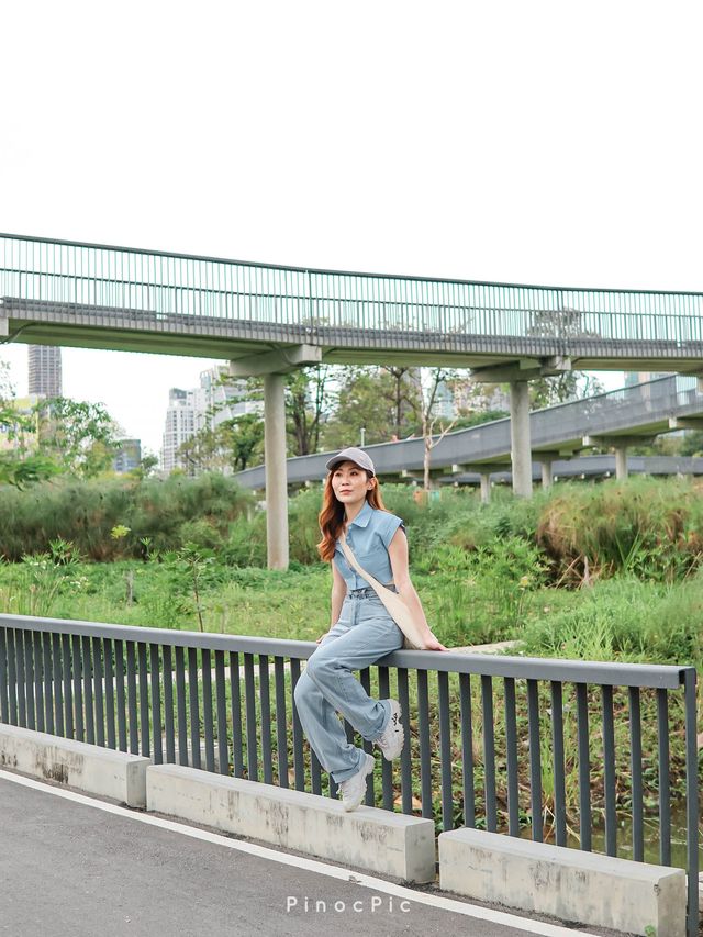 สวนสาธารณะเบญจกิติ เดินเล่นถ่ายรูปชิลล์ๆ