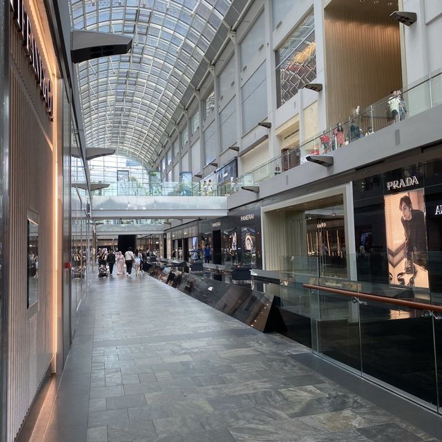 Shopping Paradise