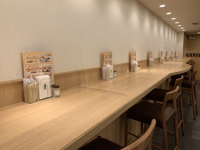 名古屋　名古屋グルメ　名古屋コンパルのエビフライサンドが絶品だった！