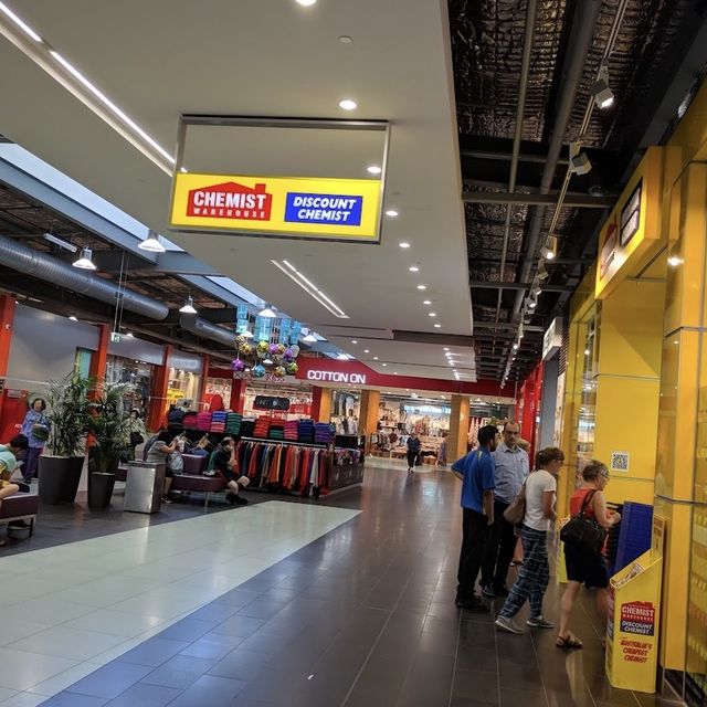 Outlet mall In Downtown Melbourne 