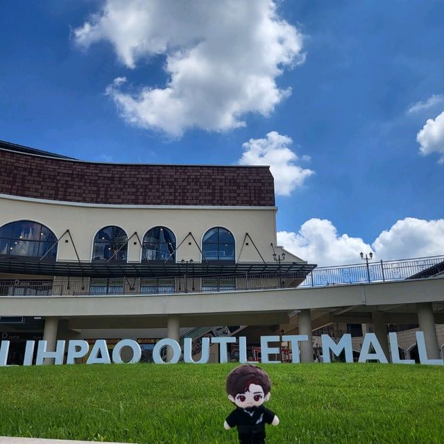 台中Outlet - 麗寶Outlet