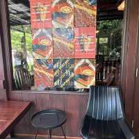 Road Dripper ร้านกาแฟเล็กๆ รสชาตดี ชาเขียวอร่อย