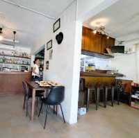 【沖縄 座間味島】島の朝ご飯🌺Cafe&Bar 303 