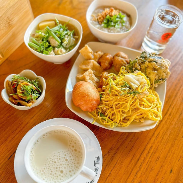 ที่พักเปิดใหม่ บ้านรักไทย Wojia