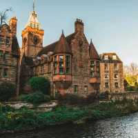 Edinburgh: Time Travel with a Twist 