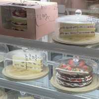 【南浦洞・チャガルチ】 HAND MADE CAKE 🍰TOP FLOOR