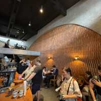 AKA AMA COFFEE (พระสิงห์)