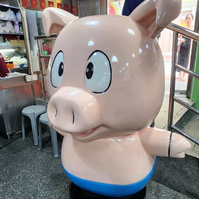 官也街+大潭山斜行升降機(買手信+高處遠眺整個澳門景色)