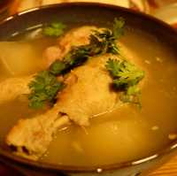 ไปกินข้าวกัน ณ ร้านเพลิน ซอยสมคิด