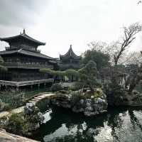 到杭州旅游 一看西湖，二看灵隐