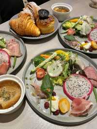 【大阪】約40種類のクロワッサンが食べ放題の人気店