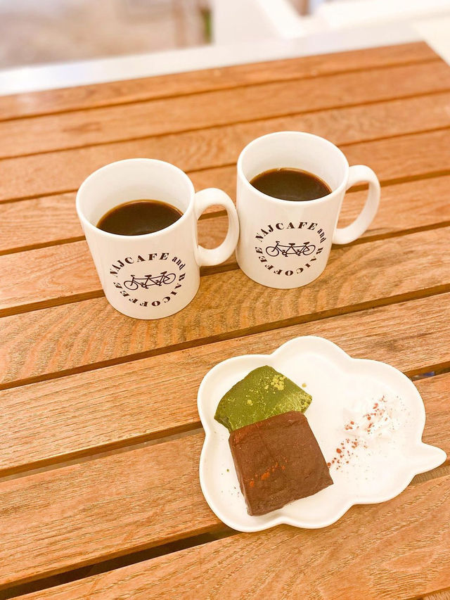 【福岡カフェ】本格的なカレーとシェイクの楽しめるお店