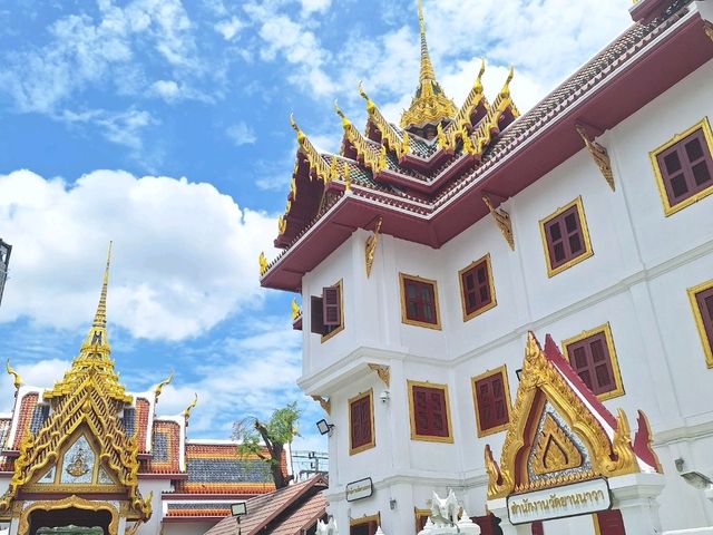 วัดยานนาวา พระอารามหลวง
