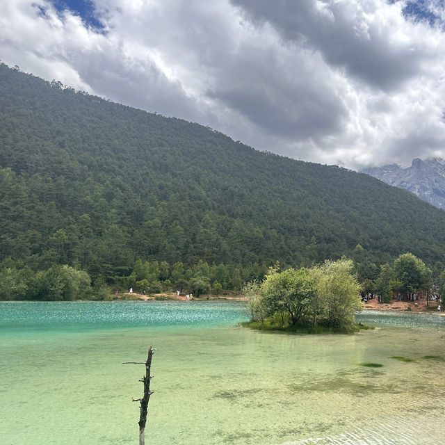 Blue moon valley，lijiang