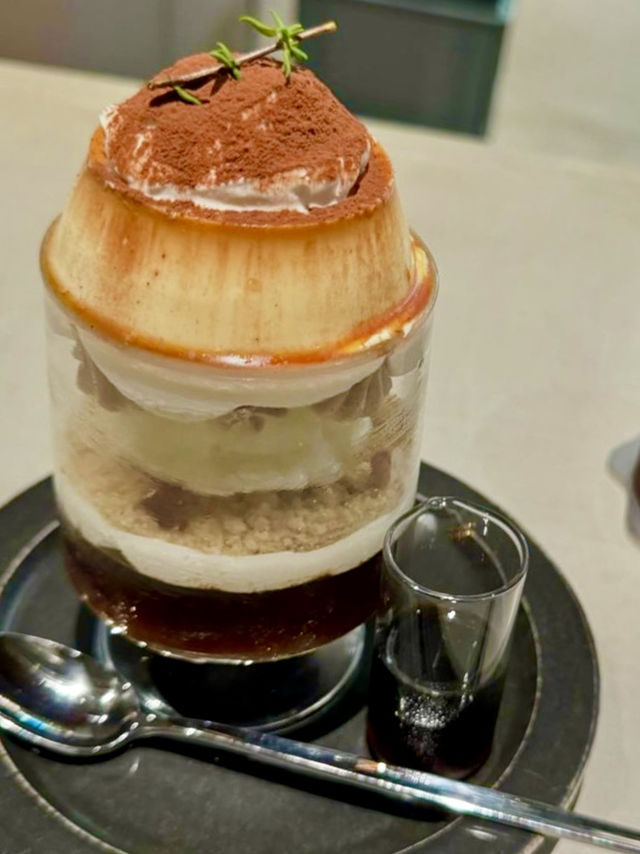 🍮 푸딩파르페로 유명한 신주쿠 도심 속 힙한 젊은 카페투어 추천 🍮