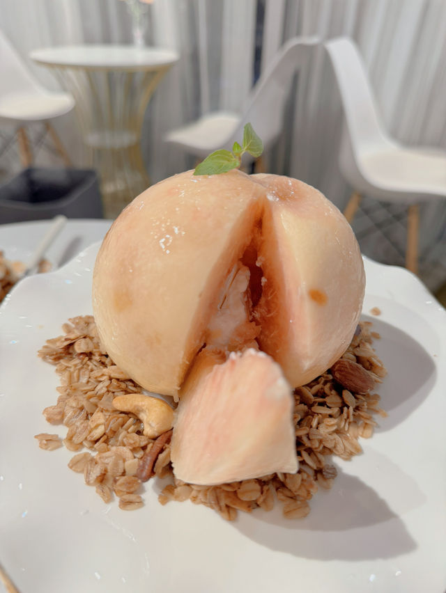 【東京・新大久保】もも好き集まれー🍑期間限定丸ごとももスイーツ