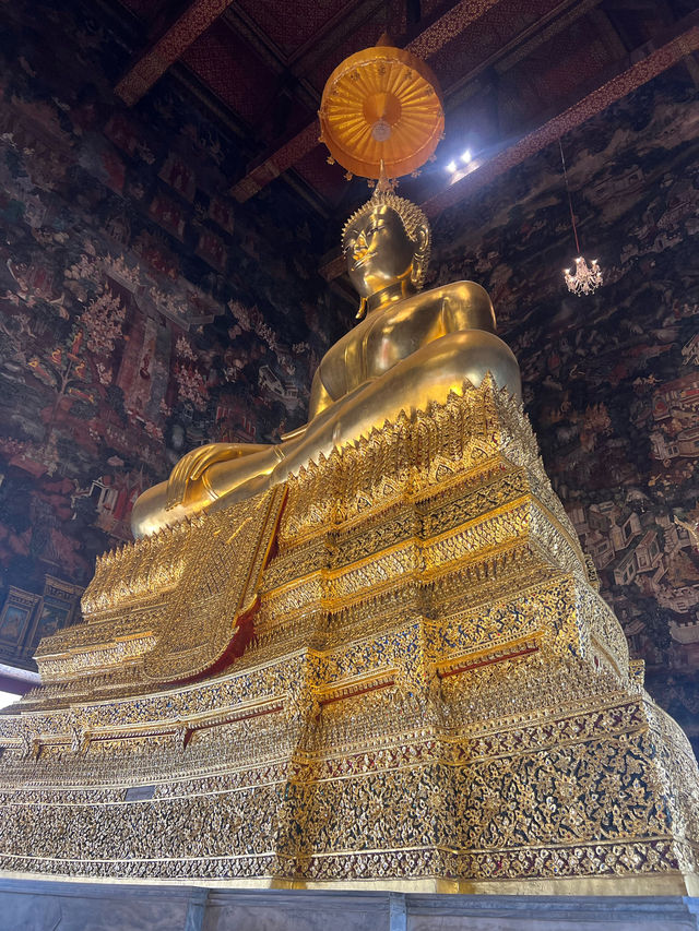 สายหมู่ห้ามพลาดกับวัดสุทัศน์