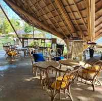 คาเฟ่ริมหาด Andalay Beach Bar & Cafe