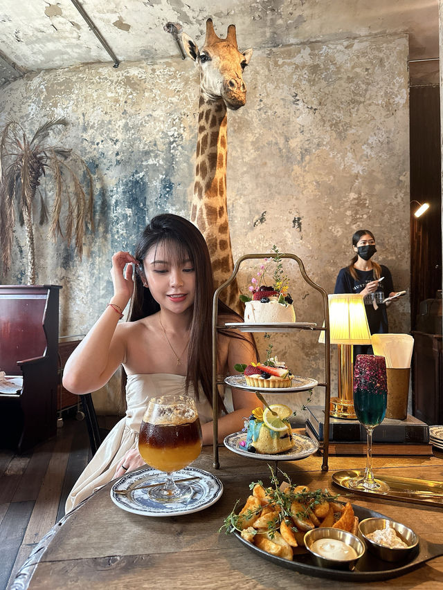 Bangkok cafe - The Mustang Blu