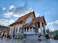 Wat Suthat Thep Wararam Ratchaworamahawihan