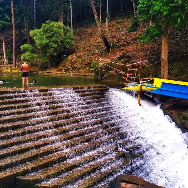 🇲🇾 Refresh Your Senses at Kota Tinggi Waterfall