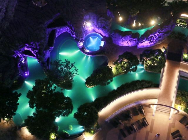 เที่ยวสวนน้ำ  Space water park 