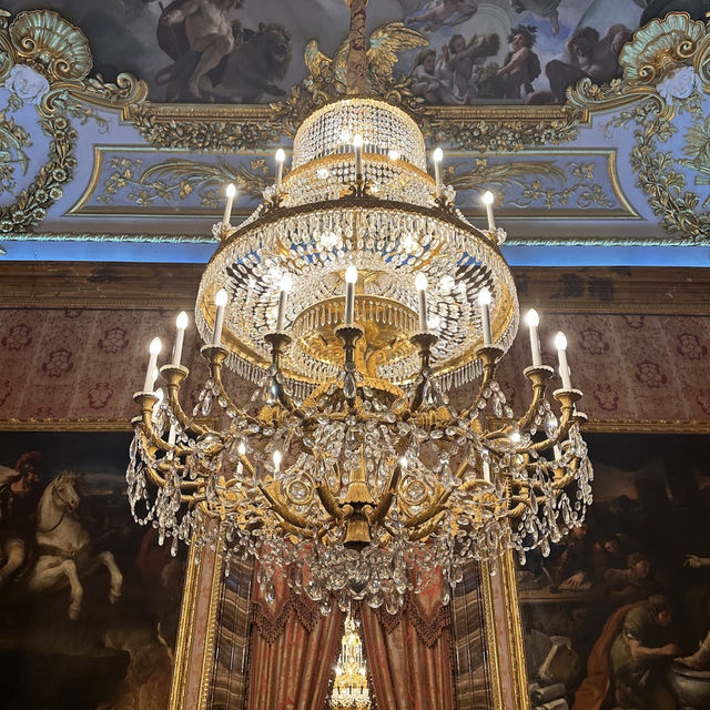 A Majestic Dive into Spain’s Royal History