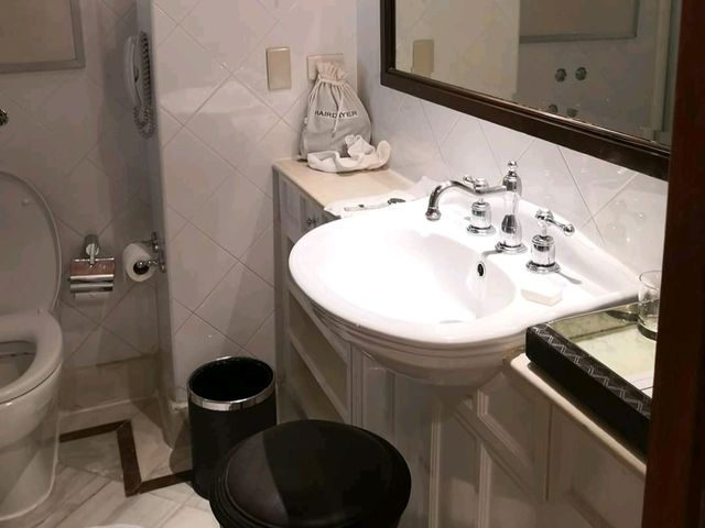 พักผ่อนที่ โรงแรมเซ็นทาราแกนด์ หัวหิน