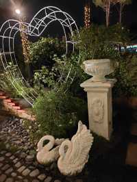 คาเฟ่สถาปัตยกรรมสวยสไตล์ตะวันตกเปิดใหม่