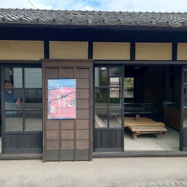 ごんぎつね童話作家「新美南吉の生家」