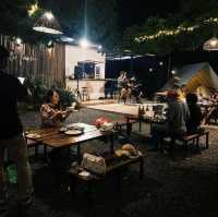 Cafe & Glamping