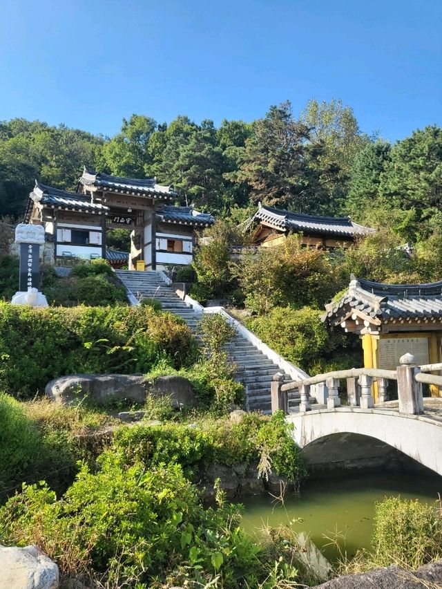 과거의 서원이 지금의 멋진 한옥카페가 된곳