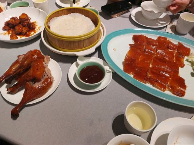 江南廚子 (海岸城) 必吃片皮鴨、蟹粉玻璃面