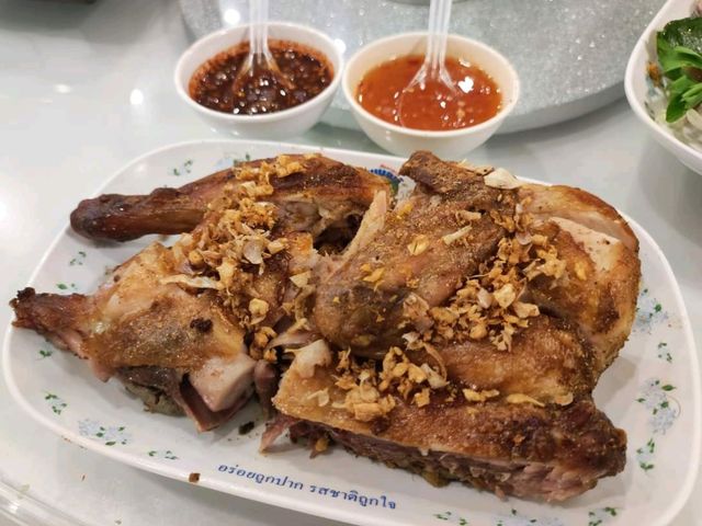 พามาทาน ไก่ย่างหนังกรอบ ต้นตำรับสิงห์บุรี