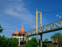 พาพ่อลงเรือข้ามฟากมา..พระสมุทรเจดีย์