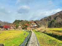走進童話世界 - 秋天の白川鄉合掌村