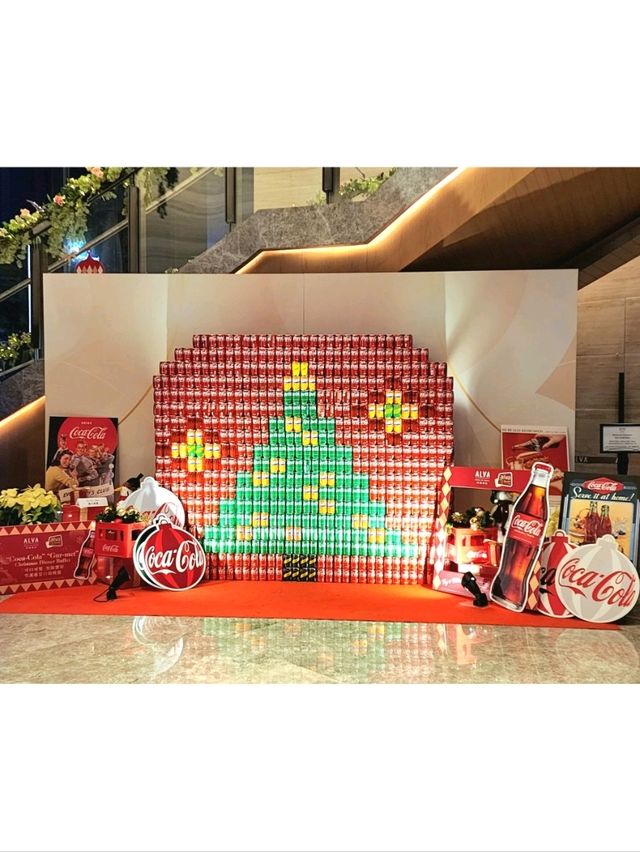 滿足可樂迷食、住、打卡願望