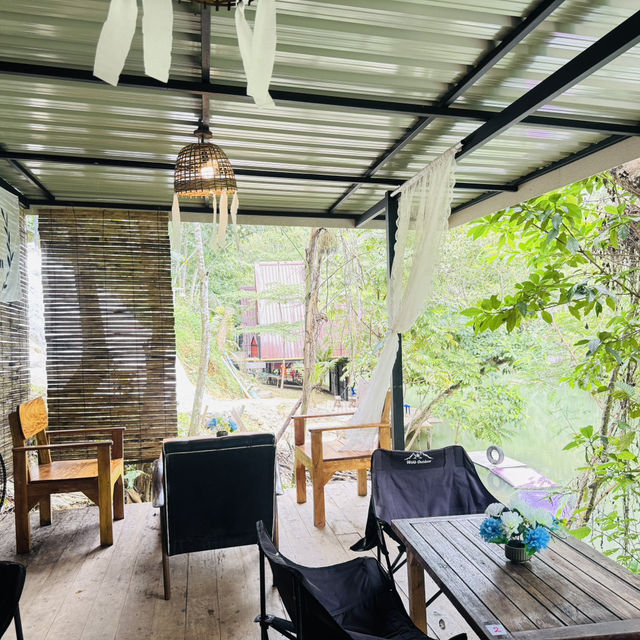 ณ บ้าน รีสอร์ท & คาเฟ่