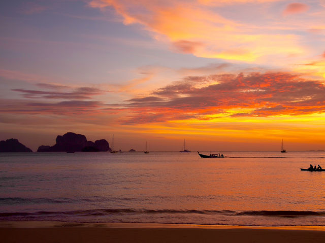 In search of perfect sunset beach...