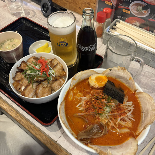 “비에이의 숨은 맛집, 핫카이 라멘에서 만난 깊은 국물 한 스푼”