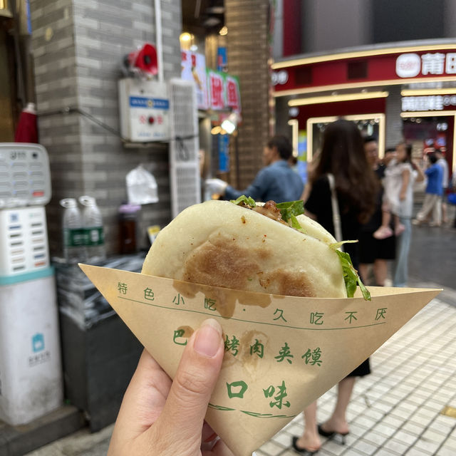 Street Food Delights in Shenzhen: A Tasty Stop at Dongmen Walking Street 