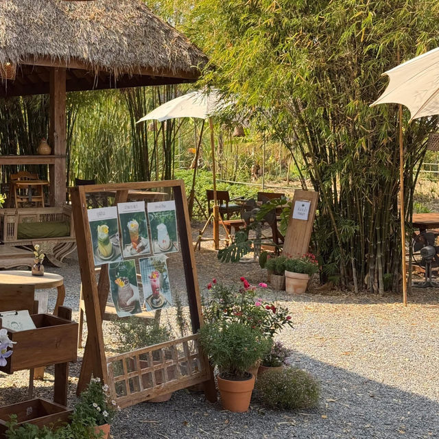 สวนบ้านใน หัวใจบ้านนอก คาเฟ่