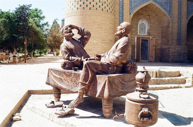 Uzbekistan — A Bag of Gold Just to See Khiva