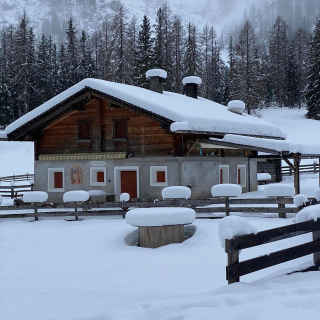 Snowshoeing in the Dolomites: A Winter Wonderland Adventure