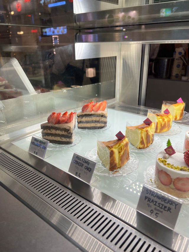 [명동디저트카페] 크림시크 명동 케이크 맛집